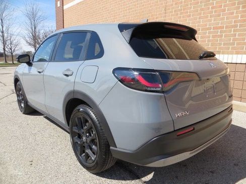 Used 2025 Honda HR-V Sport image 7