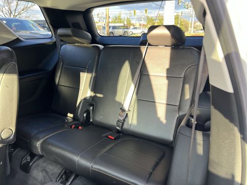 Used 2021 Chevrolet Traverse Premier w/ Redline Edition image 26