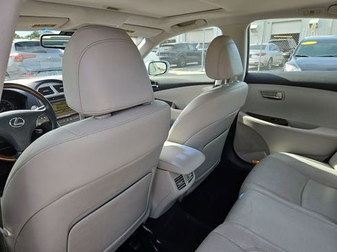Used 2011 Lexus ES 350 image 11