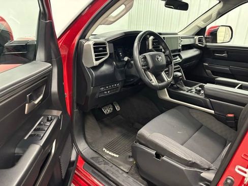 Used 2022 Toyota Tundra SR5 w/ TRD Off-Road Package image 10