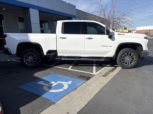 New 2026 Chevrolet Silverado 3500 LTZ w/ LTZ Plus Package image 6