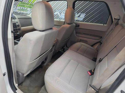 Used 2011 Ford Escape XLT FWD image 15