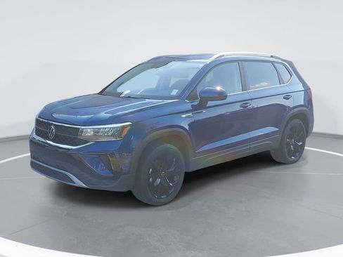 Used 2022 Volkswagen Taos SE AWD/4WD image 7