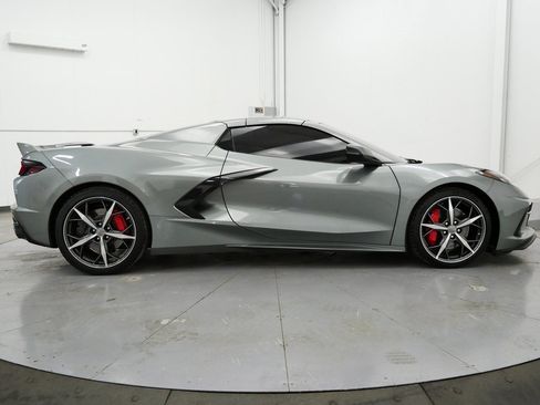 Used 2023 Chevrolet Corvette Stingray Premium Conv w/ Z51 Performance Package image 8