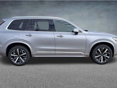 New 2026 Volvo XC90 B5 Core AWD/4WD image 8