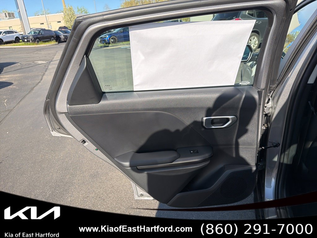 Used 2026 Kia K4 FWD image 16