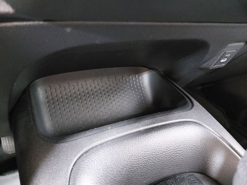 Used 2024 Toyota Corolla LE image 25