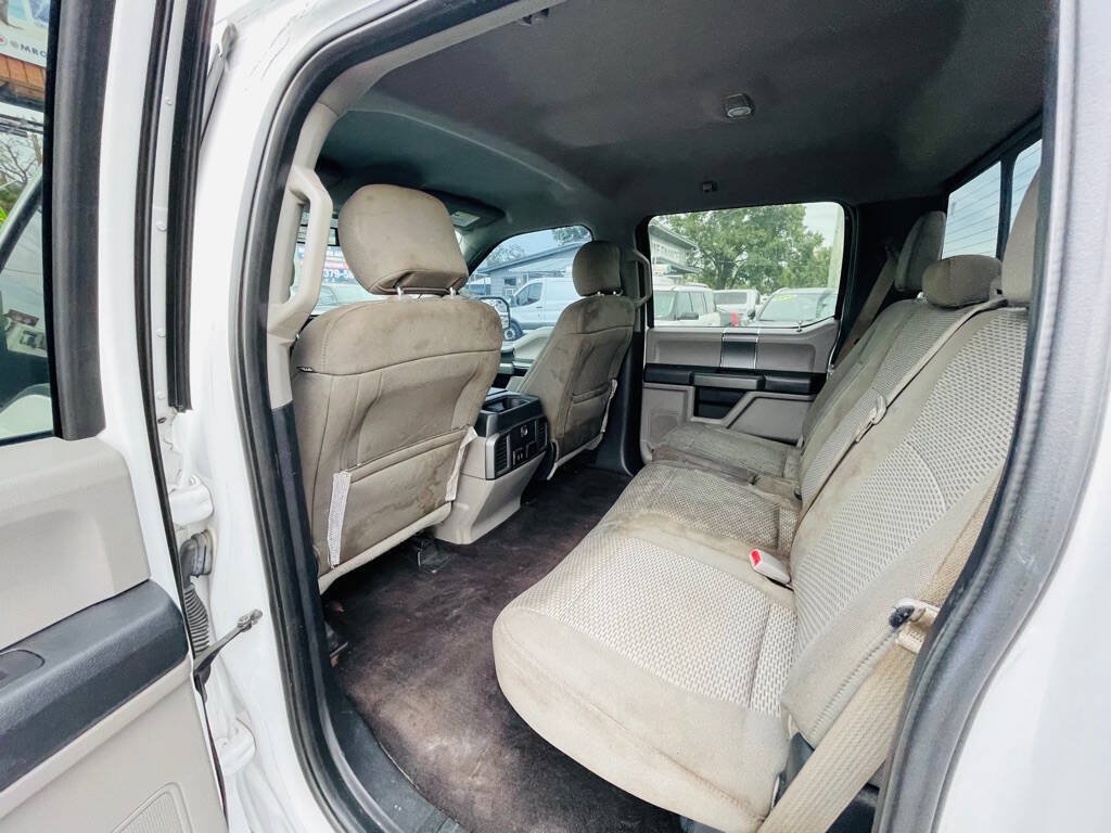 Used 2017 Ford F150 XLT w/ Equipment Group 302A Luxury RWD image 15