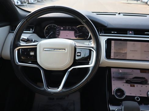 Used 2022 Land Rover Range Rover Velar S AWD/4WD image 12