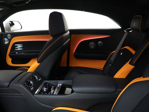 New 2026 Rolls-Royce Spectre image 19