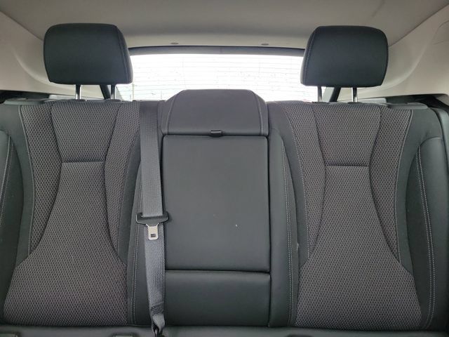 Used 2022 Buick Envision Preferred FWD image 30