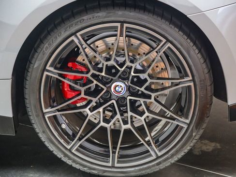 Used 2023 BMW M4 xDrive Competition AWD/4WD image 11