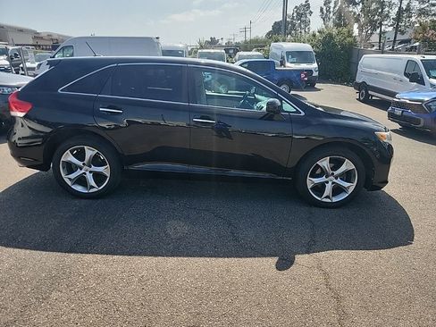 Used 2012 Toyota Venza XLE w/ XLE Premium Pkg FWD image 17