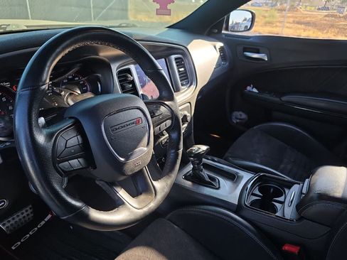 Used 2017 Dodge Charger R/T RWD image 14