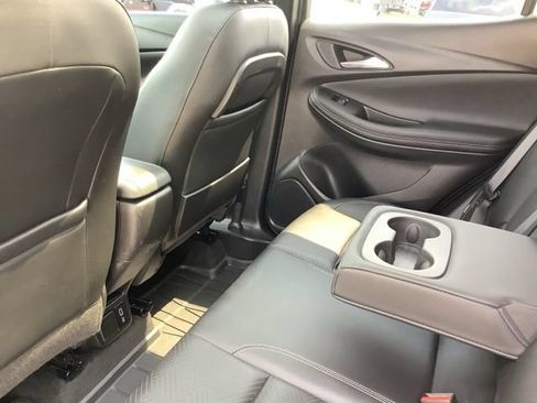 Used 2021 Buick Encore GX Essence w/ Advanced Technology Package FWD image 24