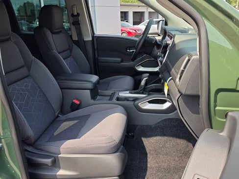 New 2026 Nissan Frontier SV w/ Tow Package RWD image 10