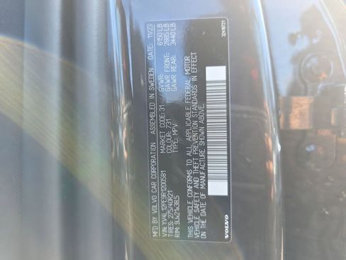 Certified 2024 Volvo XC90 B5 Plus image 48