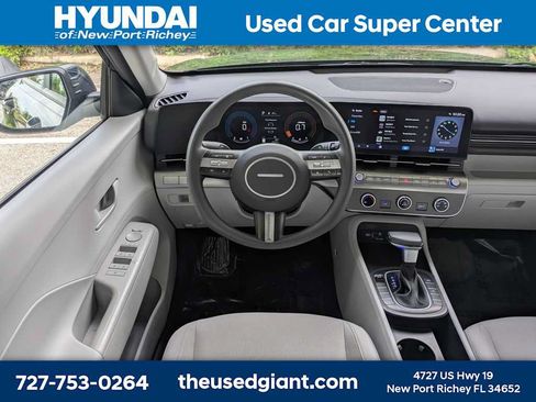 Certified 2024 Hyundai Kona SE FWD image 17