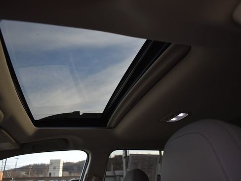 Used 2023 Subaru Outback Limited image 19