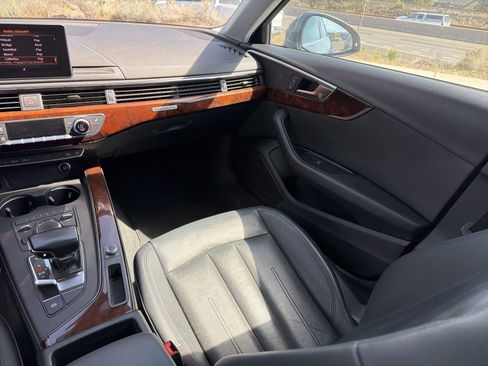 Used 2018 Audi A4 2.0T allroad Premium w/ Convenience Package image 13
