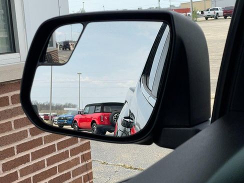 Used 2018 GMC Canyon All Terrain w/ Trailering Package image 33