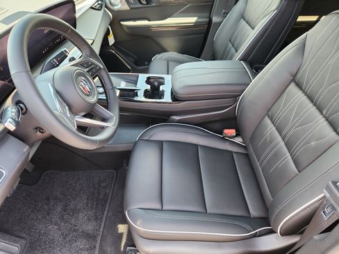 New 2025 Buick Enclave Avenir w/ Trailering Package, 5000 lbs. image 9