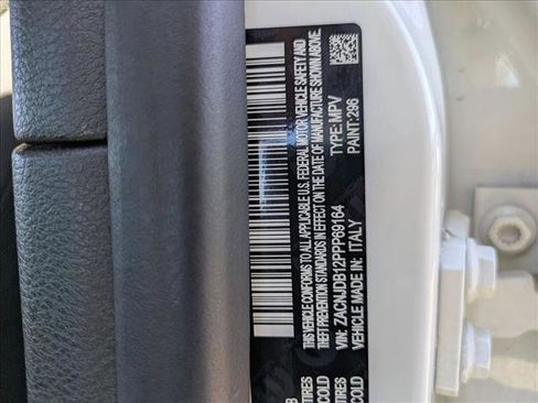 Used 2023 Jeep Renegade Latitude image 22