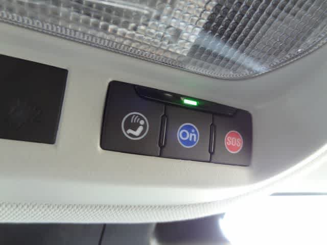 Used 2025 Chevrolet Trax LT FWD image 32