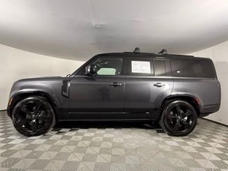 Used 2024 Land Rover Defender 130 X-Dynamic SE AWD/4WD video 3