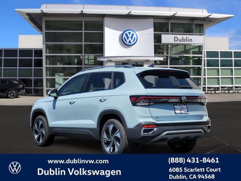 New 2025 Volkswagen Taos SE image 6