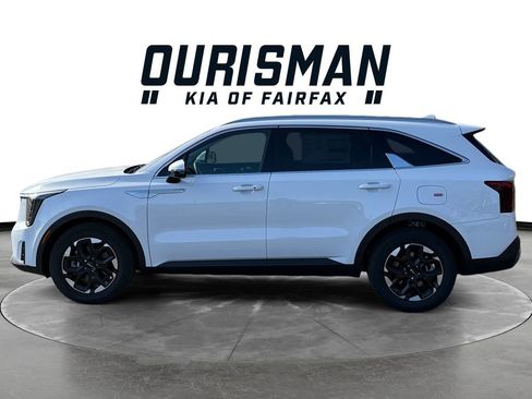 New 2025 Kia Sorento S w/ Panoramic Sunroof Package image 3
