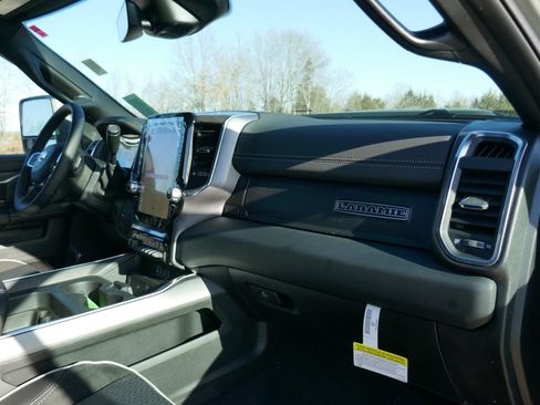 New 2026 RAM 2500 Laramie w/ Night Edition AWD/4WD image 11