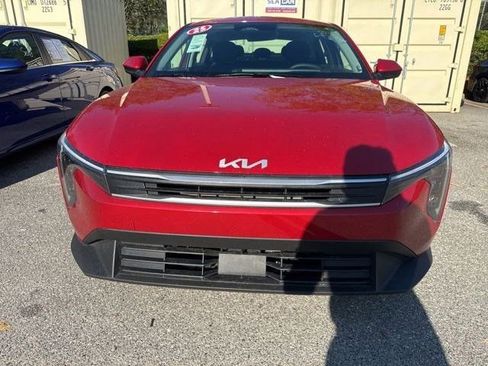 Used 2025 Kia K4 LXS image 6