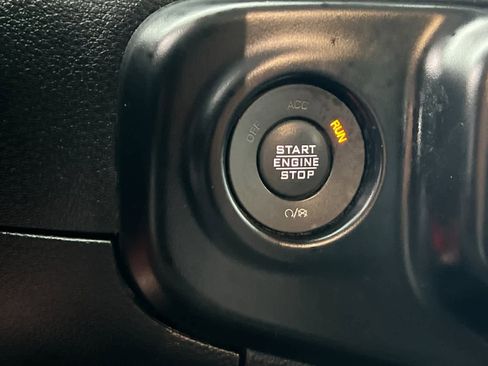 Used 2021 Jeep Wrangler Unlimited Rubicon 4xe w/ Steel Bumper Group image 24