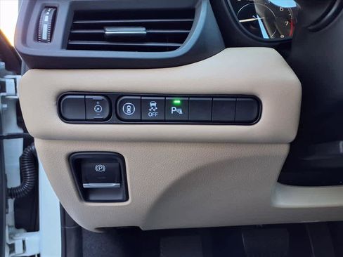 Certified 2022 Acura TLX w/ Technology Package image 14