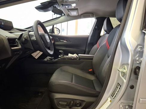 New 2026 Toyota Prius Plug-In Hybrid w/ Limited Premium Package FWD image 13