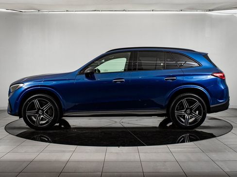 Used 2024 Mercedes-Benz GLC 300 4MATIC w/ AMG Line image 5