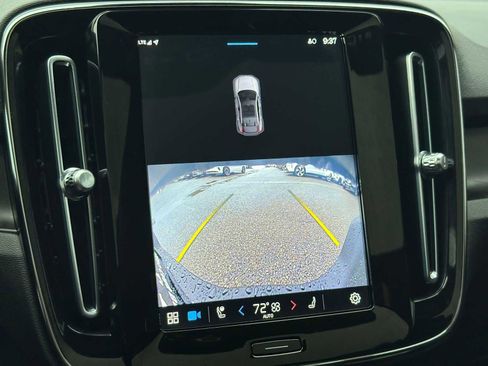 Certified 2023 Volvo C40 P8 Recharge Ultimate image 26