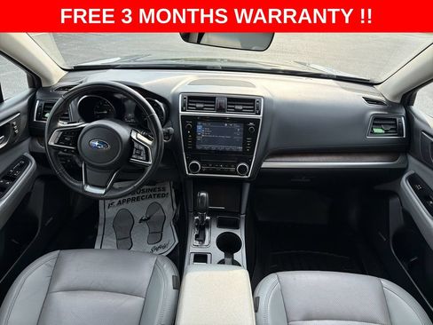 Used 2018 Subaru Outback 2.5i Limited AWD/4WD image 38