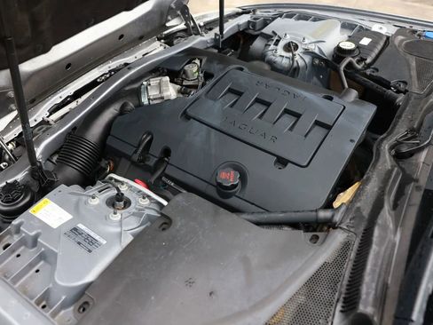 Used 2008 Jaguar XK Coupe image 48