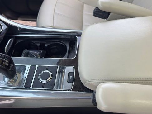 Used 2020 Land Rover Range Rover Sport HSE AWD/4WD image 12