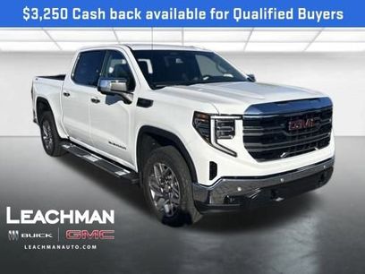 New 2026 GMC Sierra 1500 SLT w/ SLT Premium Package