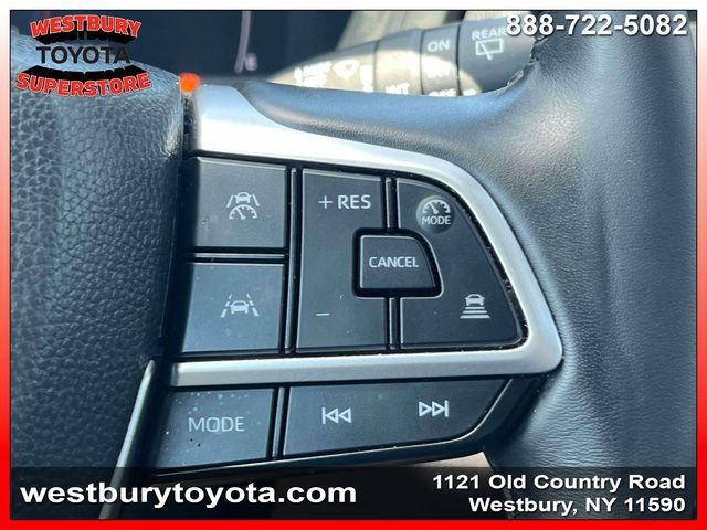 Certified 2026 Toyota Grand Highlander AWD image 30