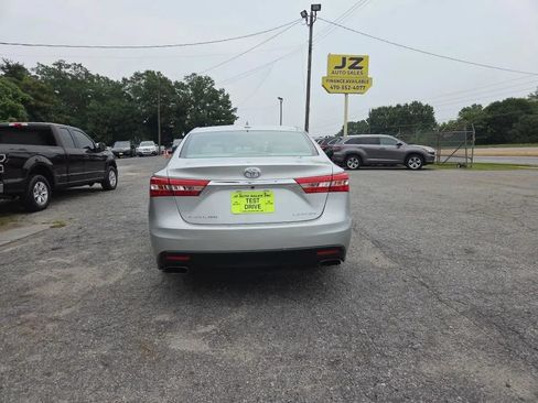 Used 2013 Toyota Avalon Limited FWD image 6