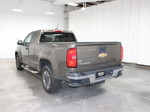 Used 2016 Chevrolet Colorado W/T w/ WT Convenience Package image 7
