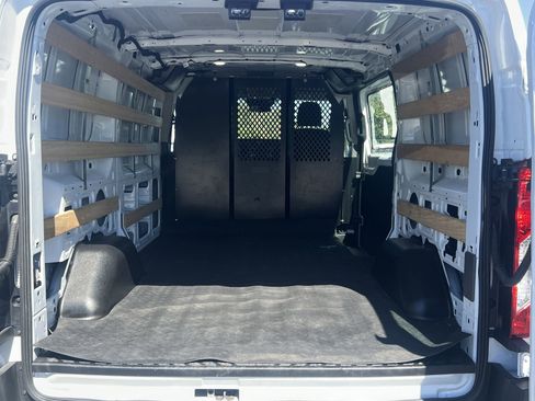 Used 2024 Ford Transit 250 Low Roof w/ Exterior Upgrade Package image 18