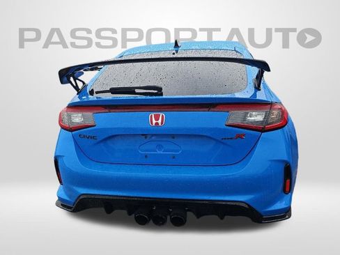Used 2023 Honda Civic Type R image 5