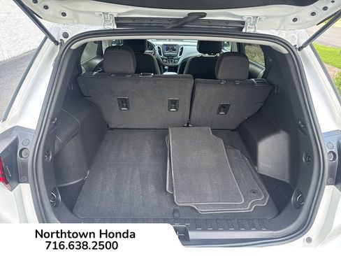 Used 2023 Chevrolet Equinox LS w/ LS Convenience Package AWD/4WD image 18