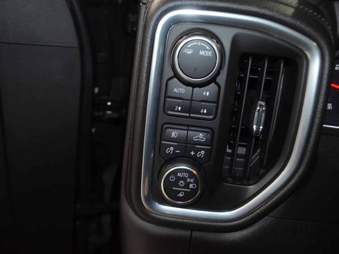 Used 2022 Chevrolet Silverado 1500 LTZ w/ LTZ Convenience Package II image 34