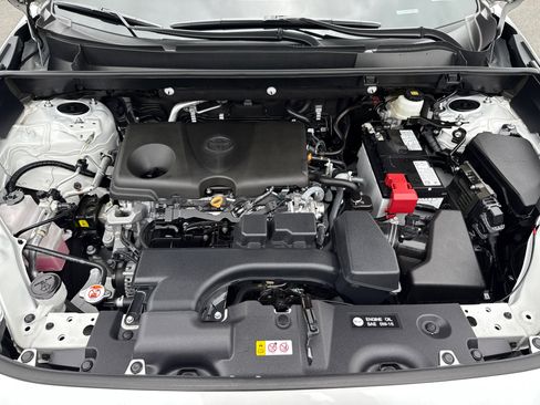 Certified 2025 Toyota RAV4 XLE Premium AWD/4WD image 6